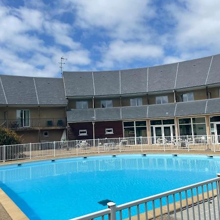 Le Voilier. Honfleur T2 Dans Residence Avec Piscine Equemauville Exterior photo
